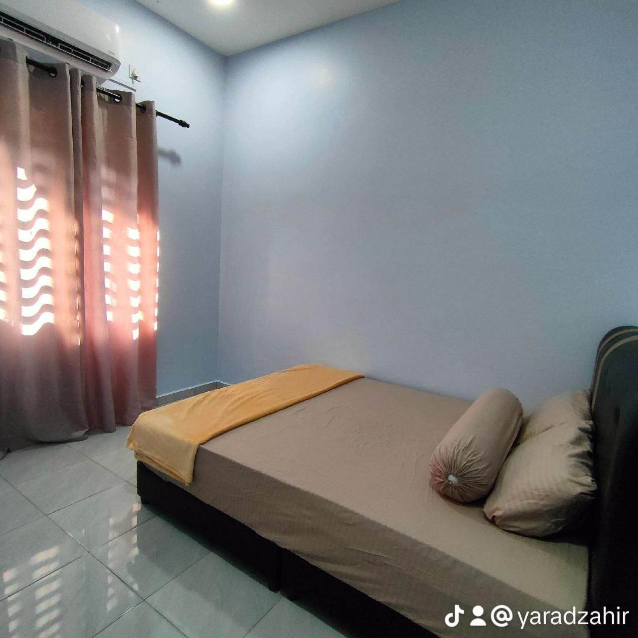 Homestay Habi Residence Kepala Batas  المظهر الخارجي الصورة